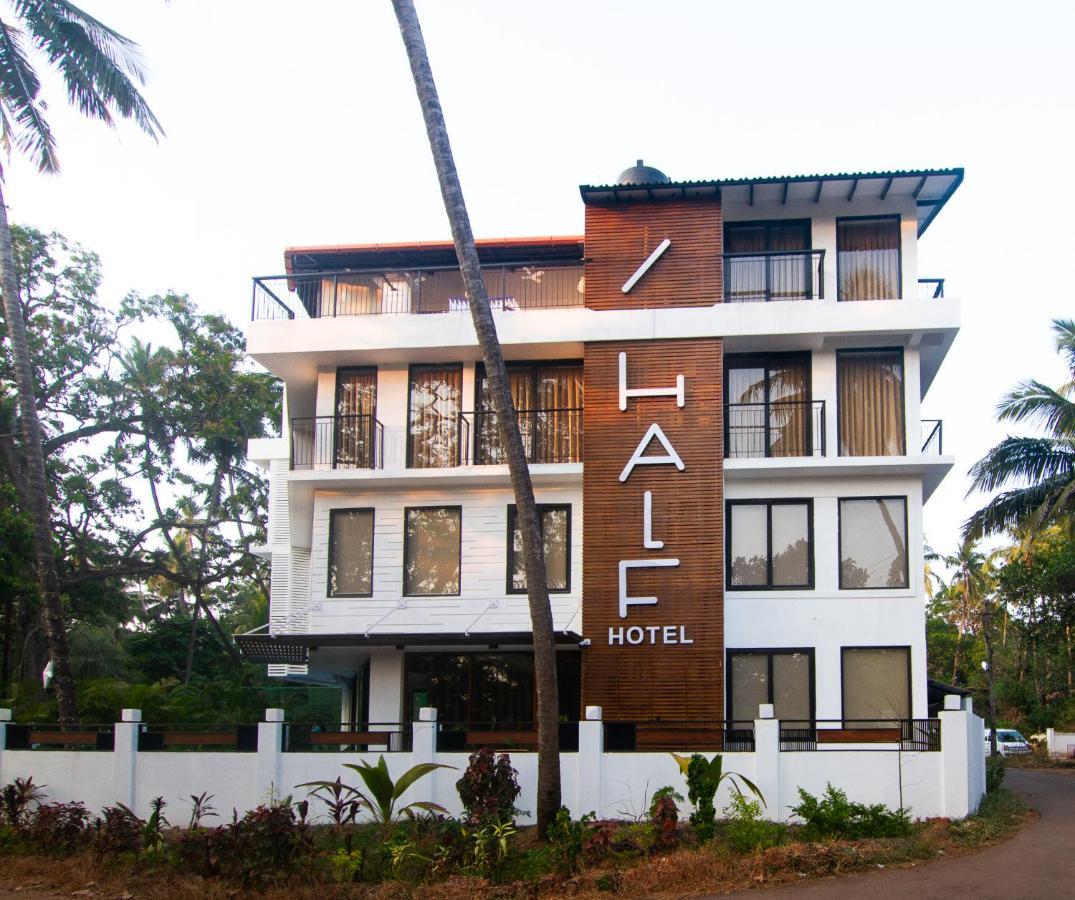 Half Hotel Calangute Luaran gambar
